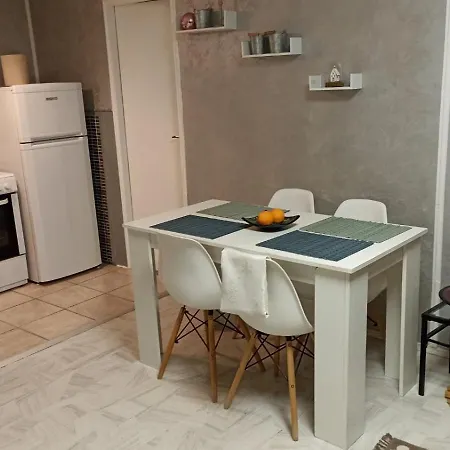 アパート Jela - Spacious Two-bedroom Near Center With Free Parking & Wi-fi *